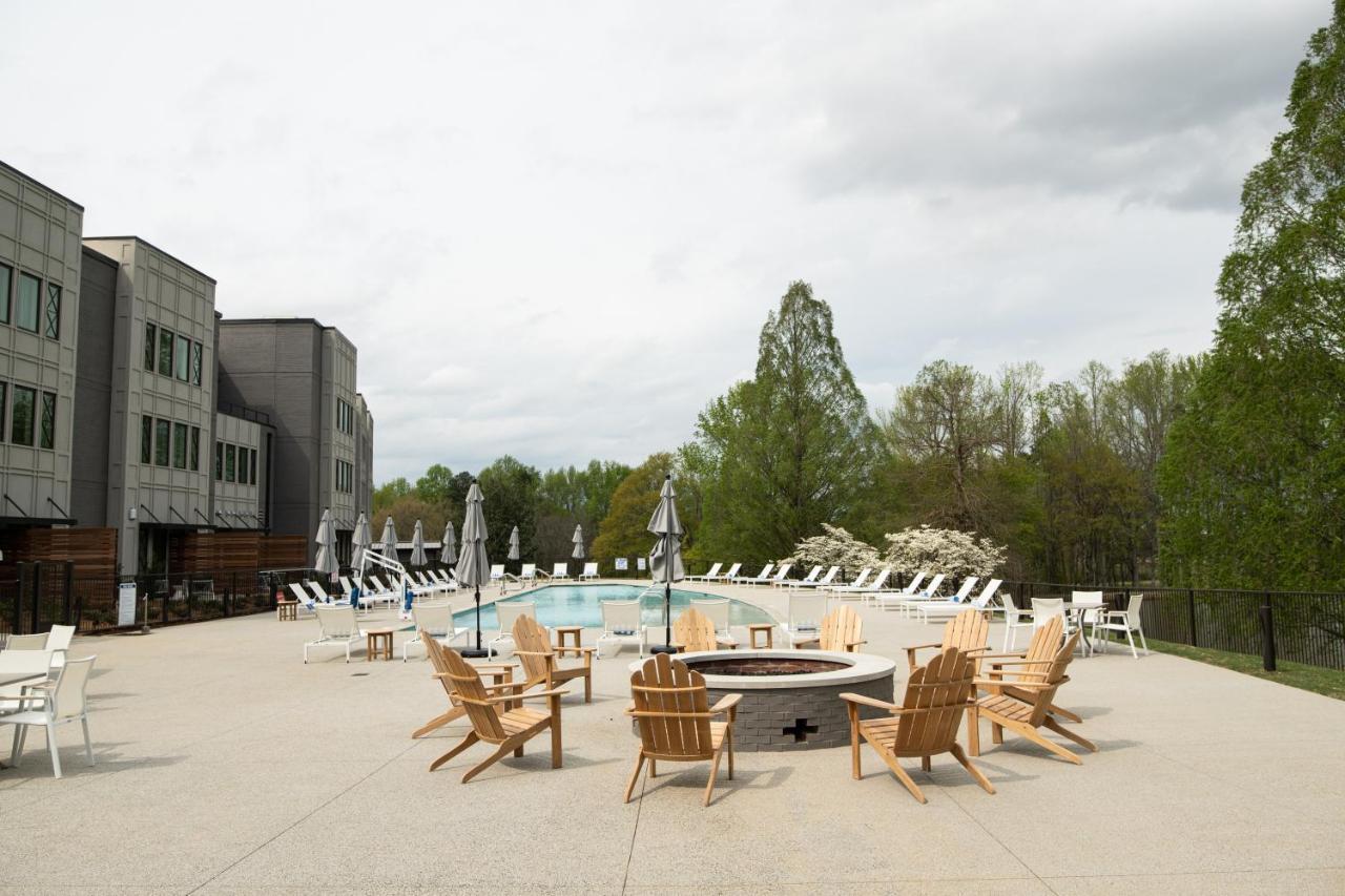 Hotel Hartness กรีนวิลล์ ภายนอก รูปภาพ